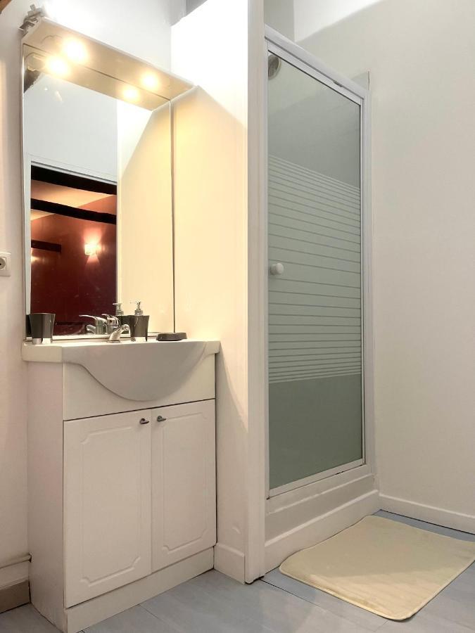Chablis: Grand Studio En Plein Centre Ville Екстериор снимка